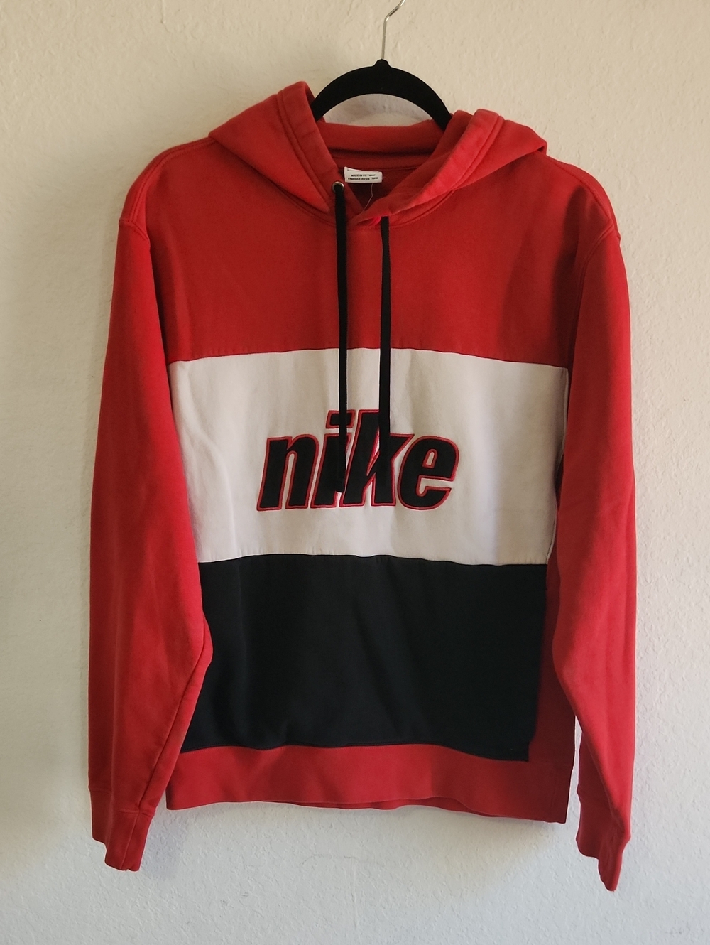 Nike Retro Colorblock Red White Black Spellout Logo Pullover Hoodie S Athleisure